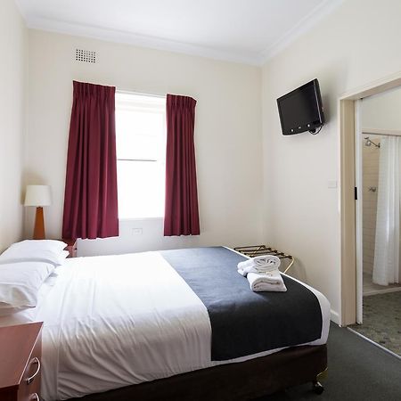 בתהרסט Knickerbocker Hotel מראה חיצוני תמונה